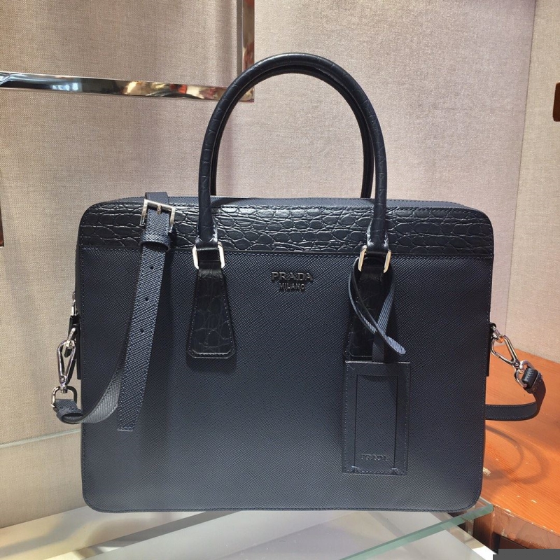 Pra*a briefcase
